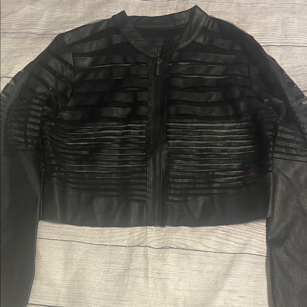 Women’s Yoki Black Sheer Striped Women's Jacket M
